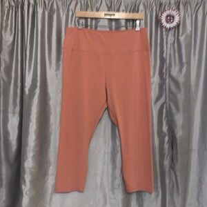 Dip Woman's 2X Ribbed Capri Leggings Orange Gym Workout Yoga